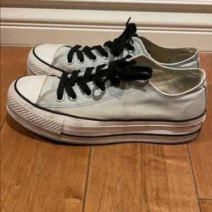 Women’s Platform Converse Size 7.5